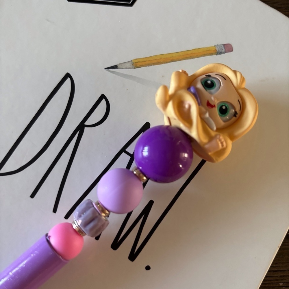 Disney Doorables: Tangled: Repunzel handmade beaded pen